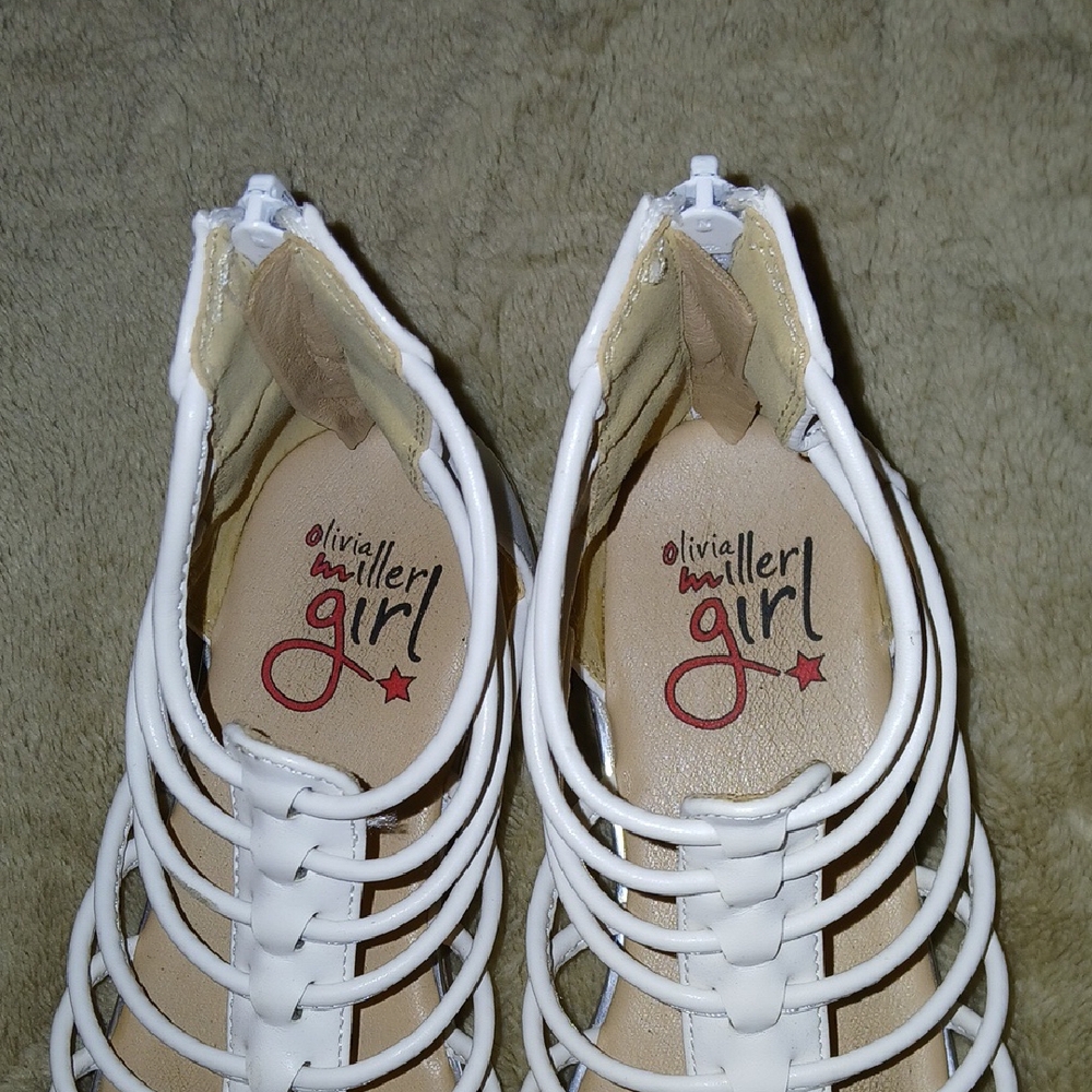 White Strappy Girl Sandals - Picture 2 of 6